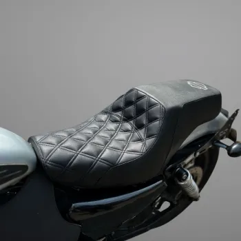 Harley Davidson Iron 883 Passenger Pillion Custom Seat