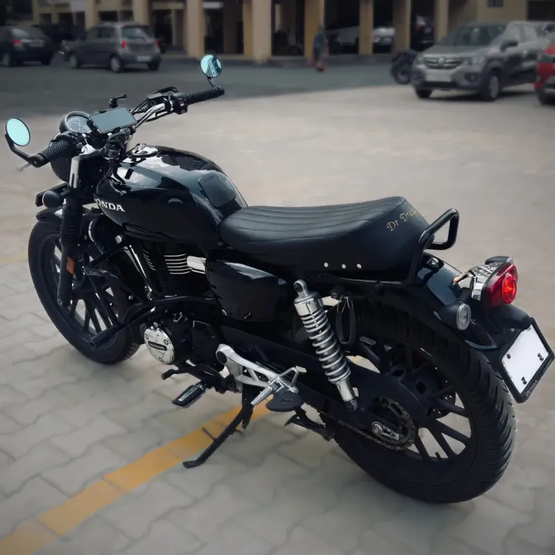 Honda Highness CB350 Rogue Rider Saddle (Brat Style)