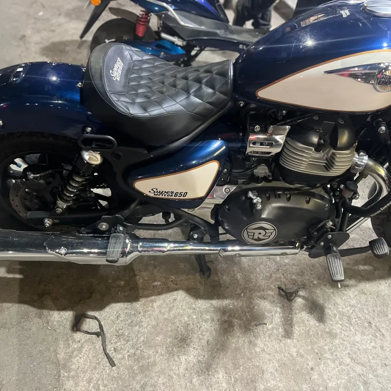 Royal Enfield Super Meteor 650 Comfort Rider Touring Seat