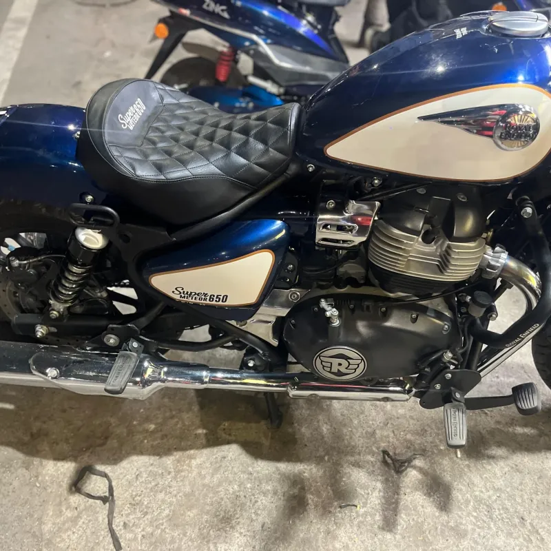 Royal Enfield Super Meteor 650 Comfort Rider Touring Seat