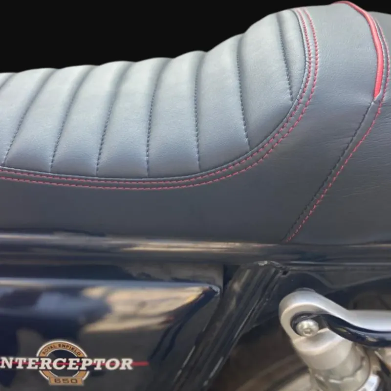 Royal Enfield Interceptor 650 Single Rider Seat Black Red