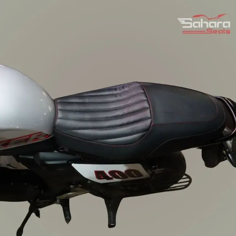 Triumph Tracker 400 Touring Seat – Built for Every Journey