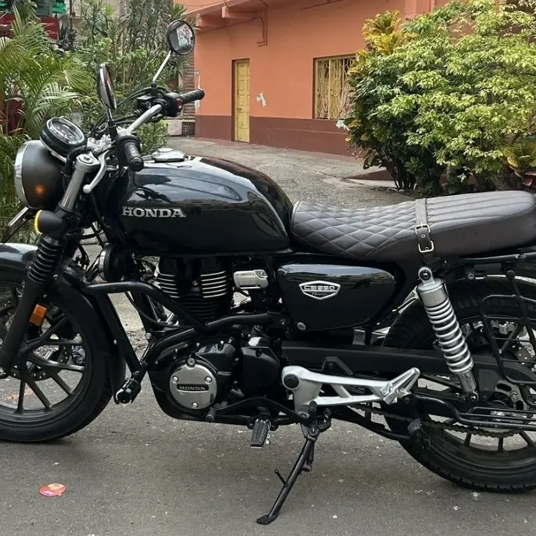 Honda Highness CB350 Retro Crown Brat Saddle