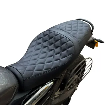Triumph Speed 400 Premium Seat