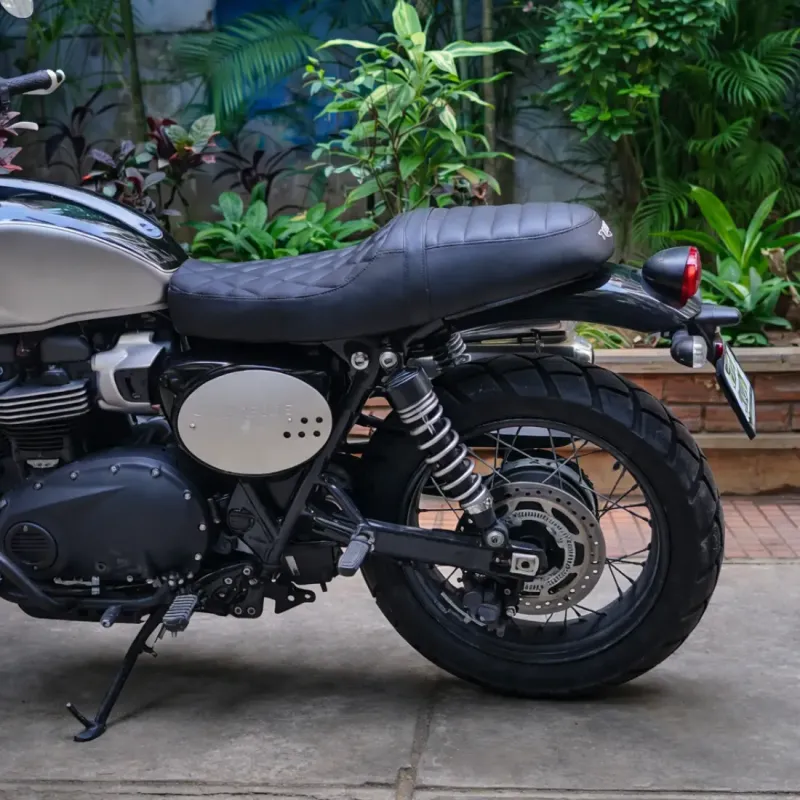 Triumph Scrambler 900 Long-Ride Quilted Custom Seat