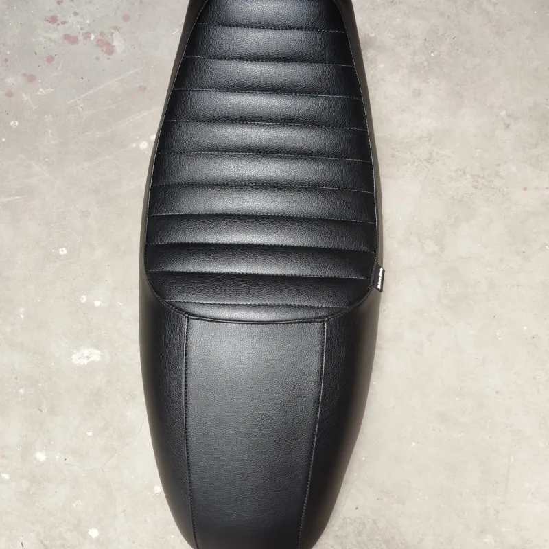 Triumph Speed 400 Cafe Racer Stripes Touring Seat