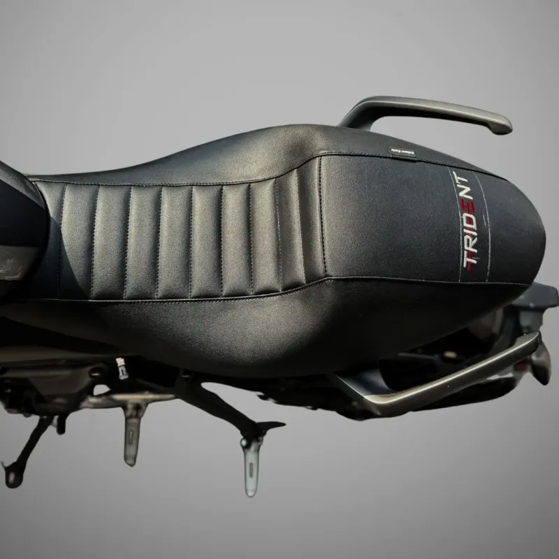 Triumph Trident 660 Custom Seat