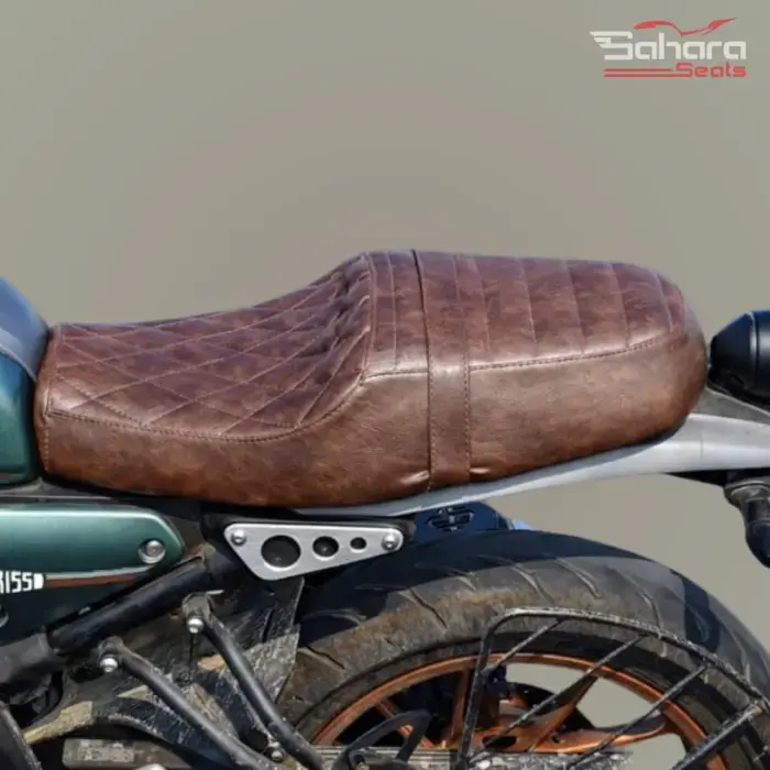 Yamaha XSR 155 / XSR 125 Long-Ride Comfort Seat with Diamond Stitching