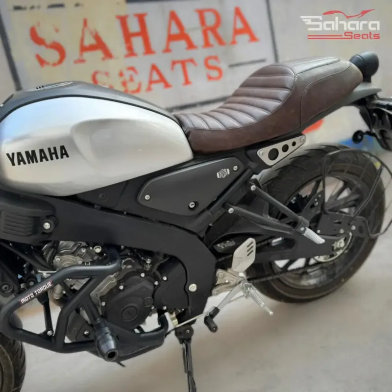 Yamaha XSR 155 / XSR 125 Custom Cafe Racer Seat with Rib Stitching