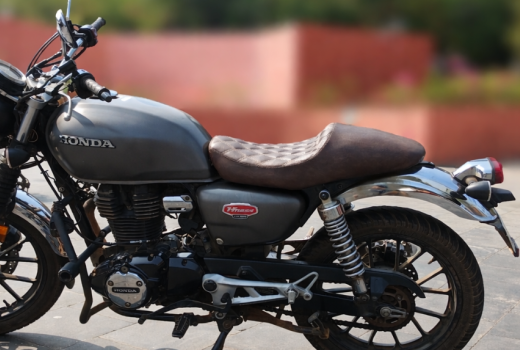 The Rise of Cafe Racer Seats in India – Trends & Design Inspiration